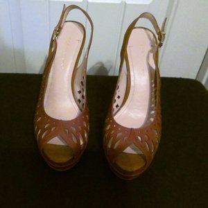 BCBGeneration Womens Duncan, Saddle Sling Back 7B/37